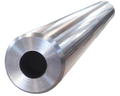 Furação e brunimento de cilindros para roscas dosadoras